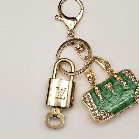 Authentic Louis Vuitton Lock & Key with unbranded Bag Keycharm - Picture 4 of 7